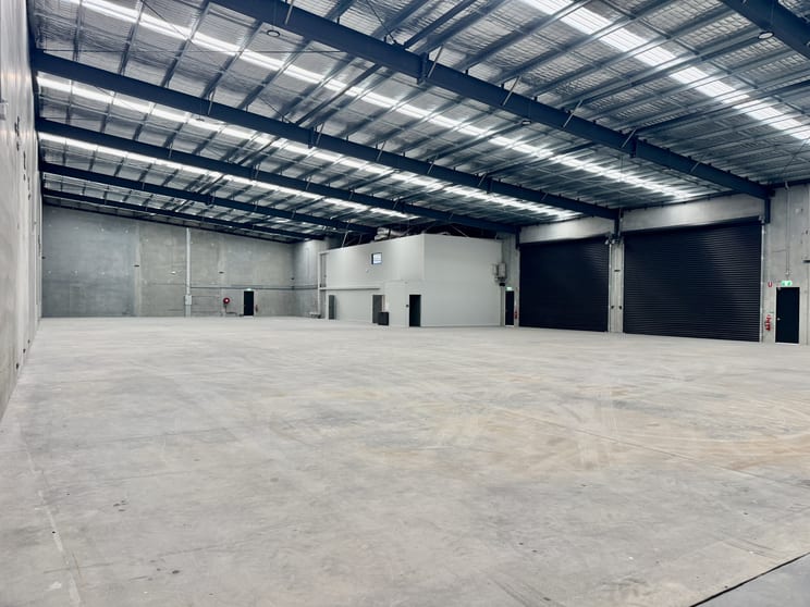 Click to view all images 6 Decora Drive Jilliby NSW 2259 - Image 2