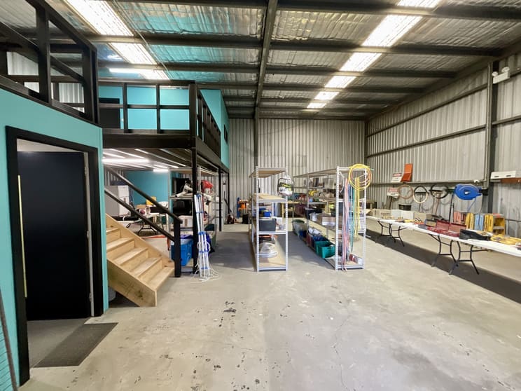 21/218 Macquarie Road Warners Bay NSW 2282 - Image 2