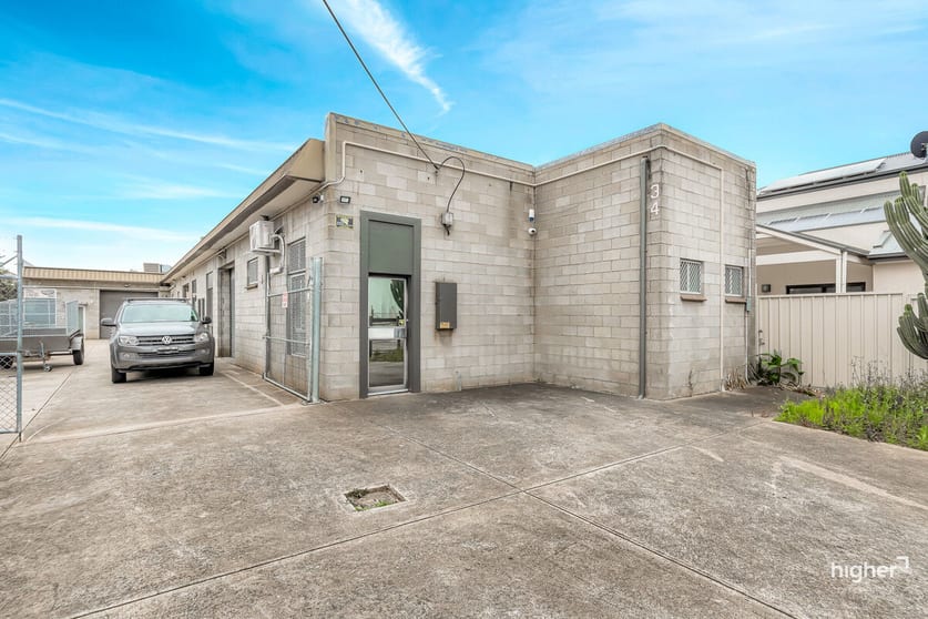 Click to view all images 1/34 Light Terrace Thebarton SA 5031 - Image 3