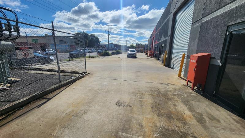 Click to view all images 8 Hawthorn Ave Sunshine North VIC 3020 - Image 3