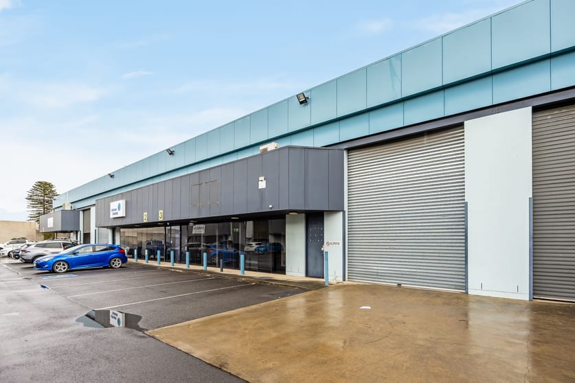 Click to view all images Unit 3/5-7 Stephen Street Melrose Park SA 5039 - Image 1