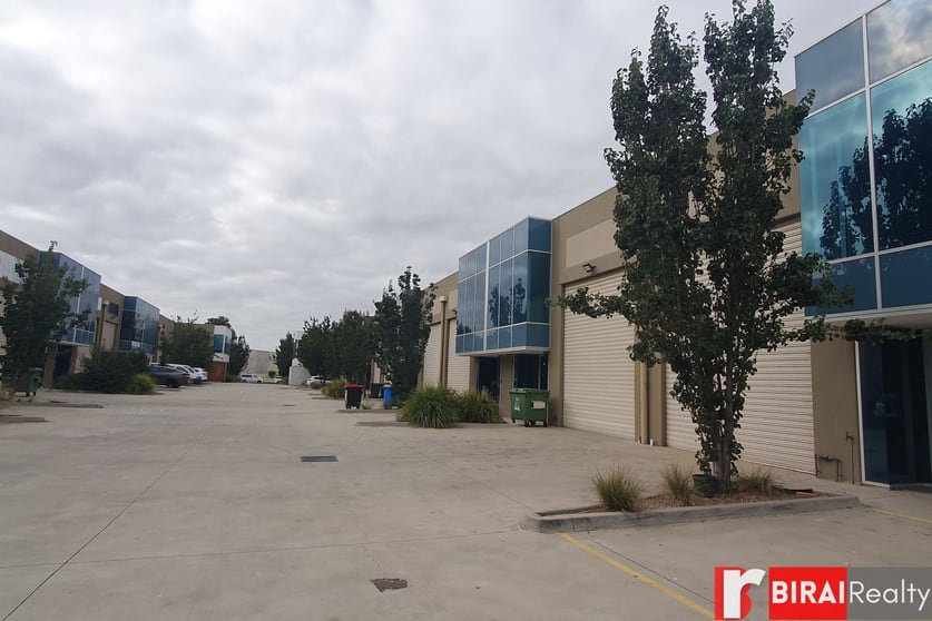 Click to view all images 8/22 Makland Drive Derrimut VIC 3026 - Image 1