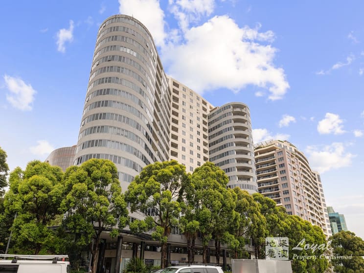 Click to view all images Suite 221/813 Pacific Highway Chatswood NSW 2067 - Image 1