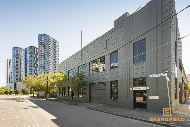 Click to view all images Suite 4/2-4 Douglas Street Southbank VIC 3006 - Image 3