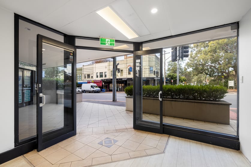 Click to view all images 2/108 Penshurst Street Willoughby NSW 2068 - Image 1