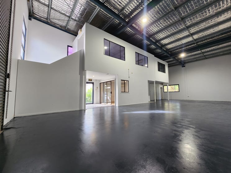 Click to view all images 2/3 Dalton Street Upper Coomera QLD 4209 - Image 1