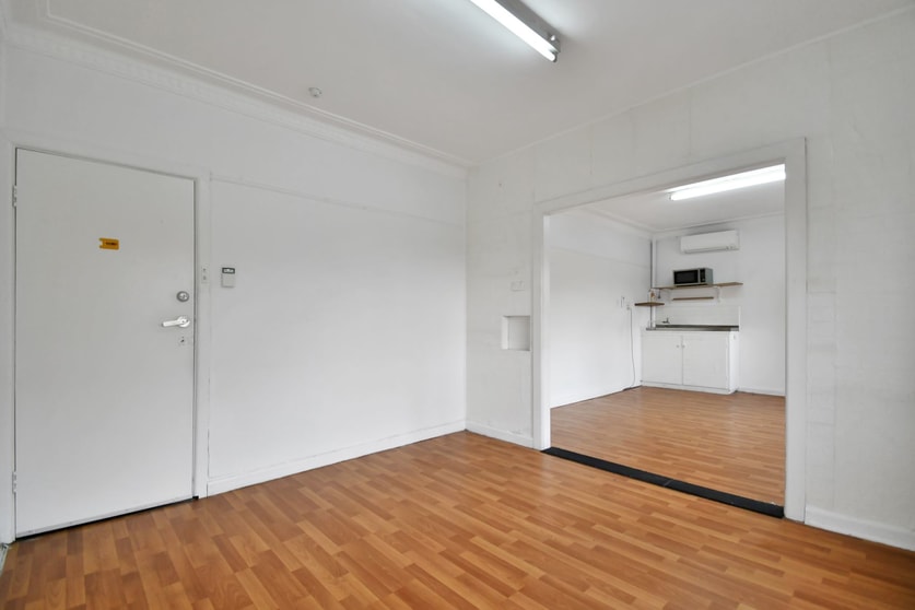 Click to view all images 1a/182 Waldron Road Chester Hill NSW 2162 - Image 3