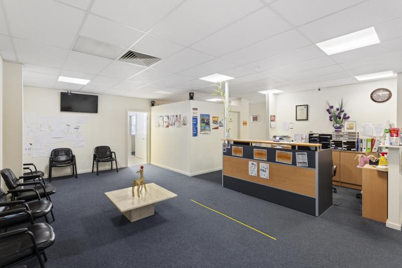Click to view all images 12 Ellingworth Parade Box Hill VIC 3128 - Image 2