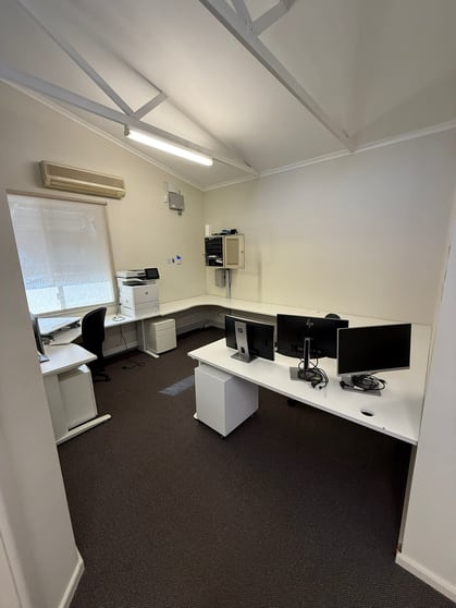 Click to view all images Hut 6/142 Addison Road Marrickville NSW 2204 - Image 3
