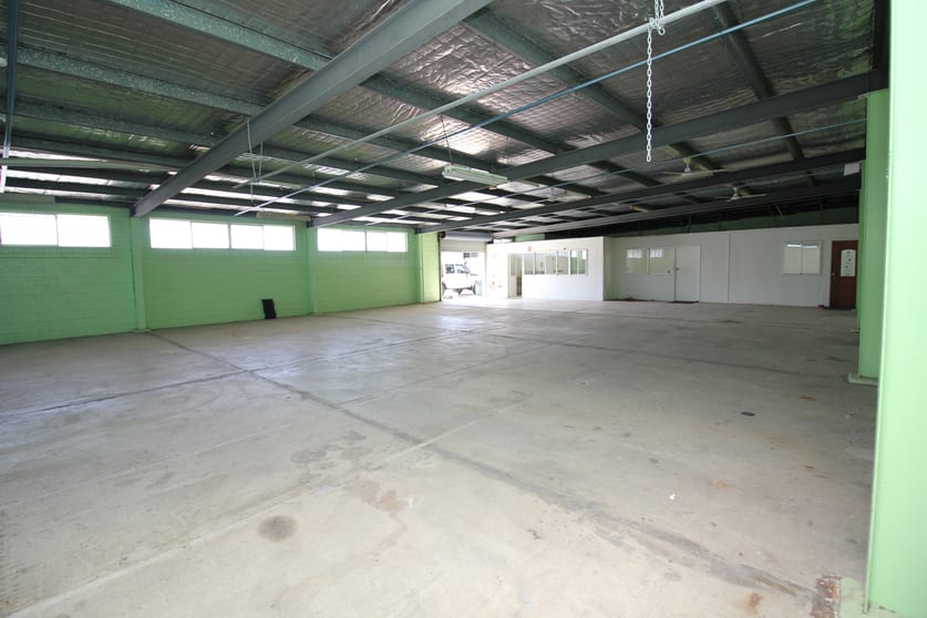Click to view all images Unit 3/20 Yeatman St Hyde Park QLD 4812 - Image 1