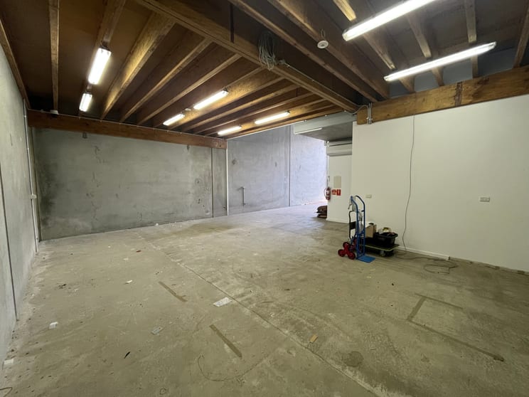 Unit 6/15-17 Chaplin Drive Lane Cove NSW 2066 - Image 3