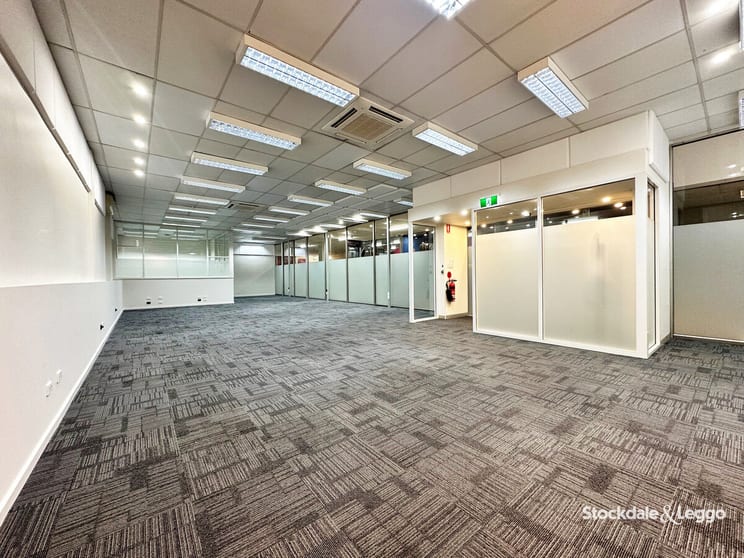Click to view all images Shop 7/302-308 Wyndham Street Shepparton VIC 3630 - Image 2