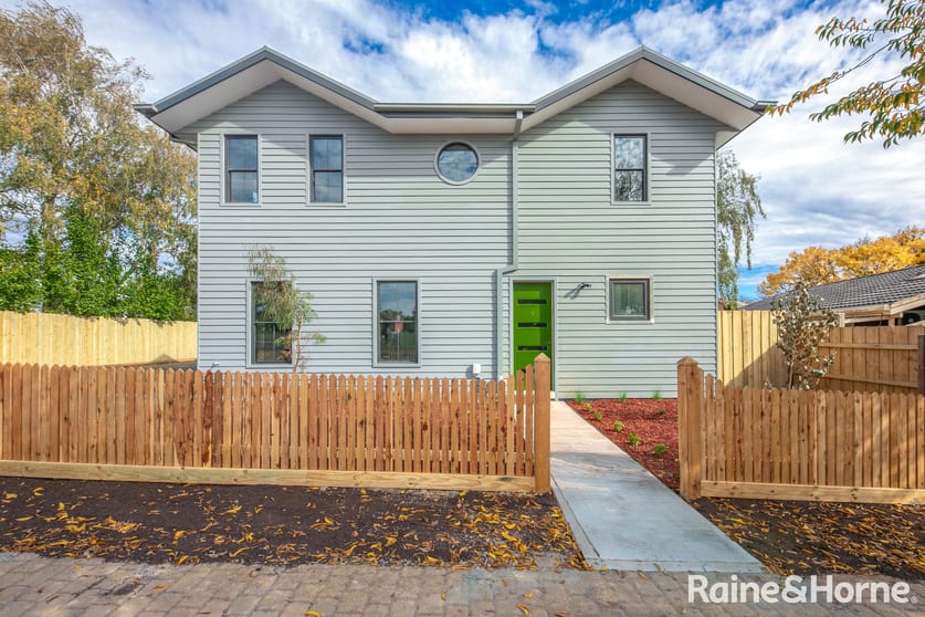 Office/48 Brantome Street Gisborne VIC 3437 - Image 2