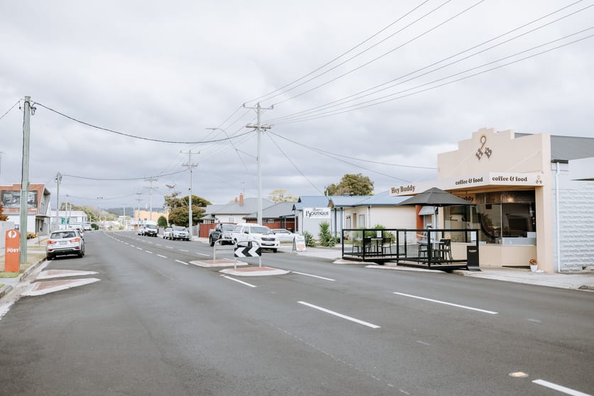Click to view all images Shop 9/37-43 Queen Street West Ulverstone TAS 7315 - Image 3