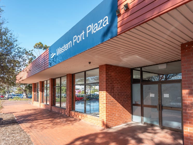 Click to view all images Shop 12/37-41 Victoria Street Hastings VIC 3915 - Image 2
