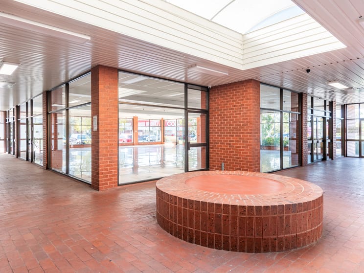 Click to view all images Shop 13/37-41 Victoria Street Hastings VIC 3915 - Image 1