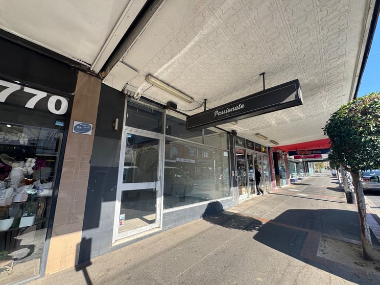 Click to view all images 768 Glen Huntly Road Caulfield South VIC 3162 - Image 2