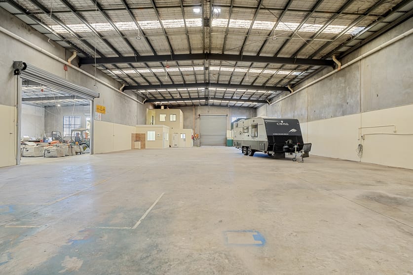 Click to view all images 5-7 Halley Crescent Campbellfield VIC 3061 - Image 3