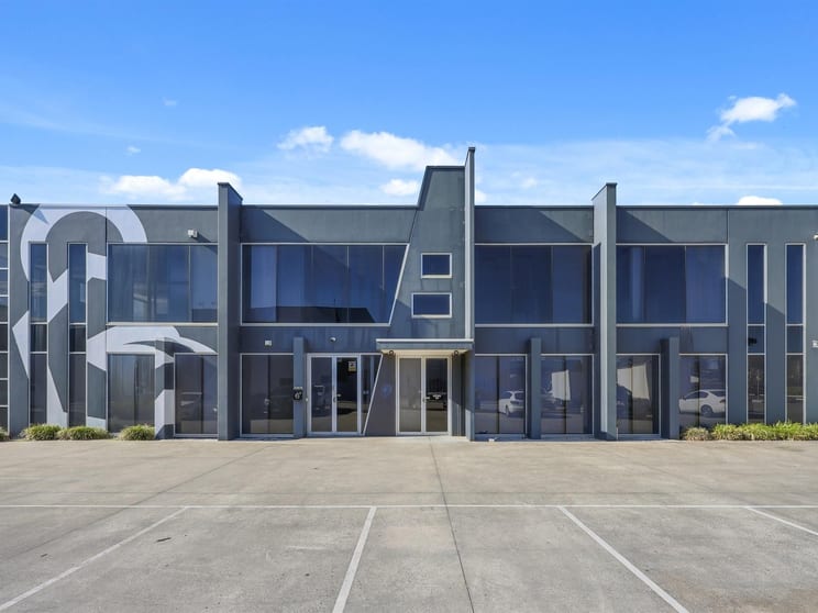 Click to view all images Unit 6/11 David Street Dandenong VIC 3175 - Image 2