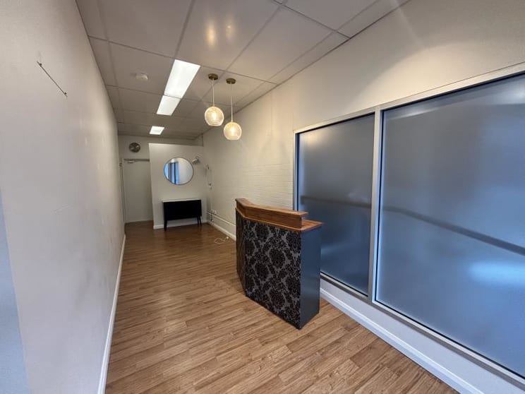 Click to view all images 208a Liverpool Street Hobart TAS 7000 - Image 2