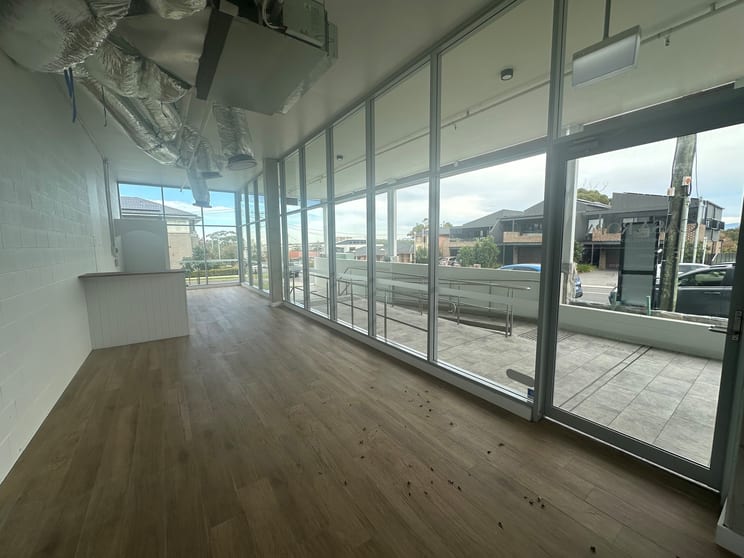 Click to view all images 4/43 Addison Street Shellharbour NSW 2529 - Image 3