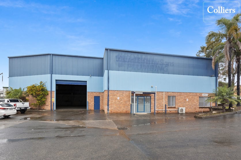 Click to view all images Unit 2/245-247 Berkeley Road Unanderra NSW 2526 - Image 1