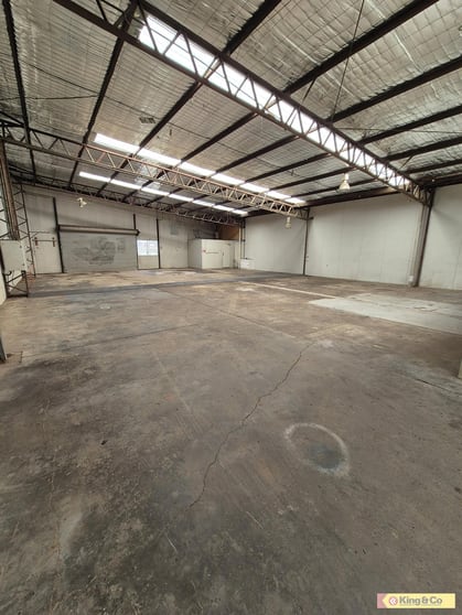 B/999 Fairfield Road Rocklea QLD 4106 - Image 2