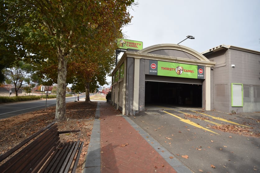 Click to view all images 51-53 Elgin Boulevard Wodonga VIC 3690 - Image 1