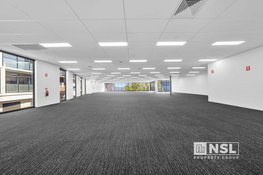 Click to view all images 1.02/12 Hall Street Moonee Ponds VIC 3039 - Image 3