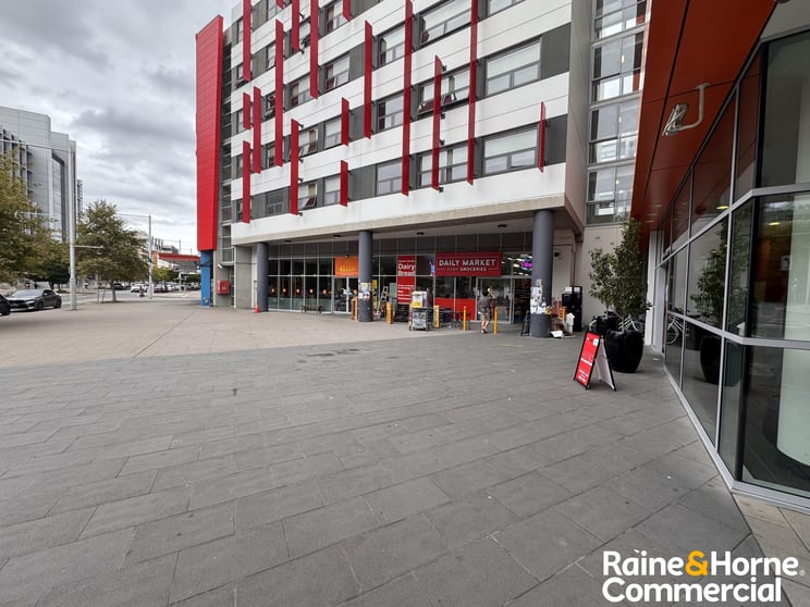 Click to view all images 1 University Avenue Acton ACT 2601 - Image 2