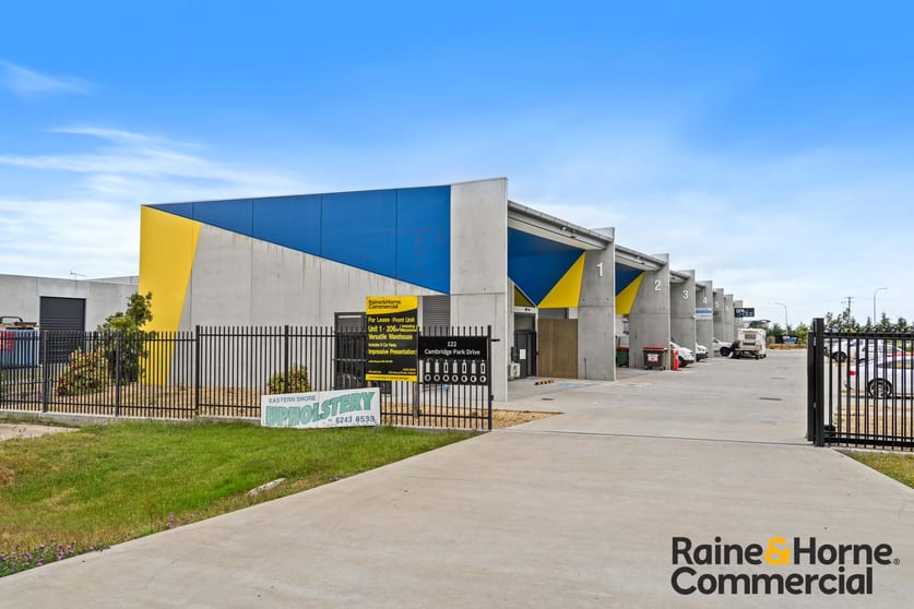 Unit 1/122 Cambridge Park Drive Cambridge TAS 7170 - Image 2
