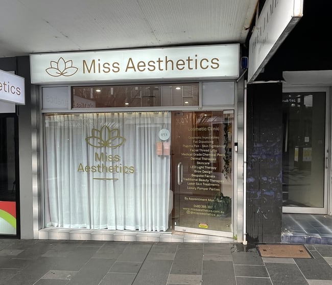 Click to view all images 2/135 Crown Street Wollongong NSW 2500 - Image 2