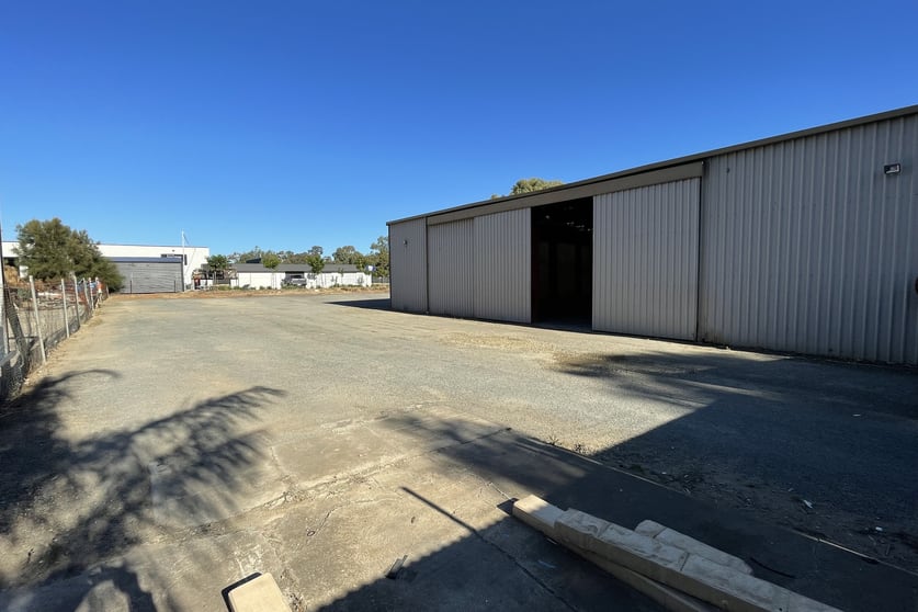 Click to view all images 6 Palina Road Smithfield SA 5114 - Image 2