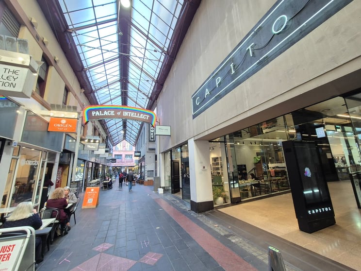 Click to view all images Melbourne VIC 3000 - Image 2
