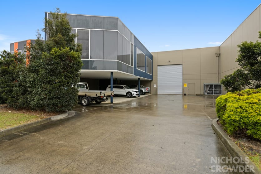 103 Frankston Gardens Drive Carrum Downs VIC 3201 - Image 1