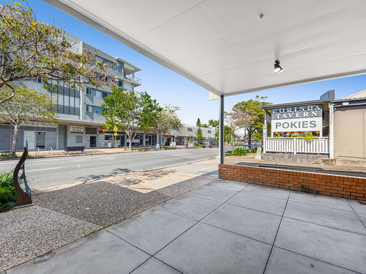 Click to view all images 647 Oxley Road Corinda QLD 4075 - Image 3