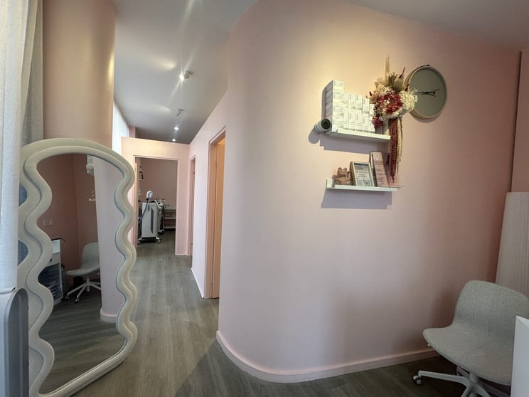 Click to view all images Shop 4/11-17 Woodville Street Hurstville NSW 2220 - Image 3