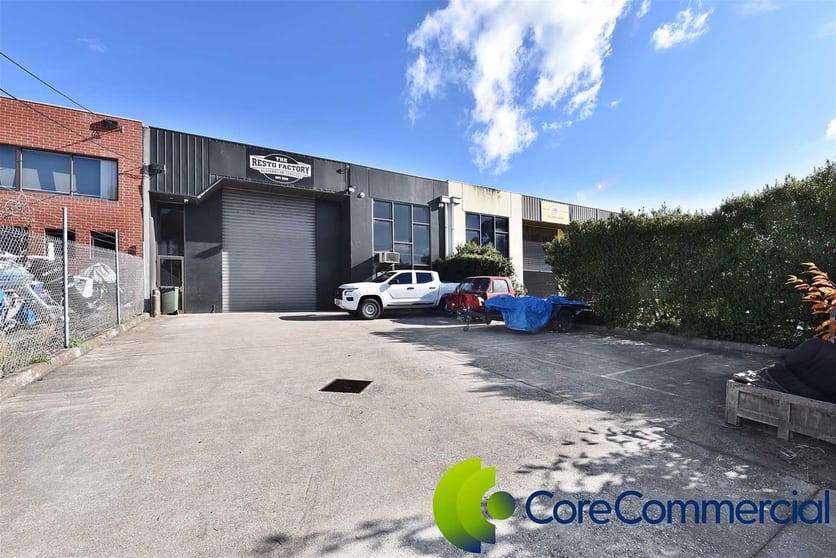 Click to view all images 43 Nevin Drive Thomastown VIC 3074 - Image 1