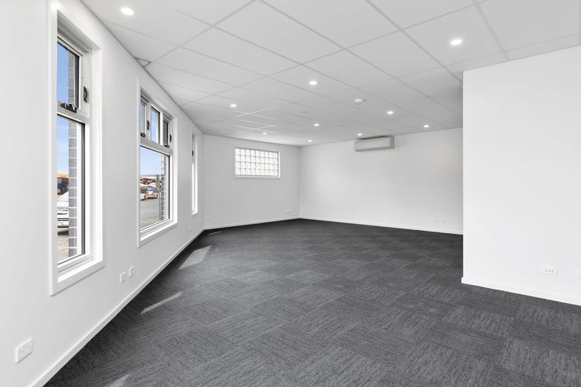 Click to view all images 15 Ararat Street Ballarat Central VIC 3350 - Image 2