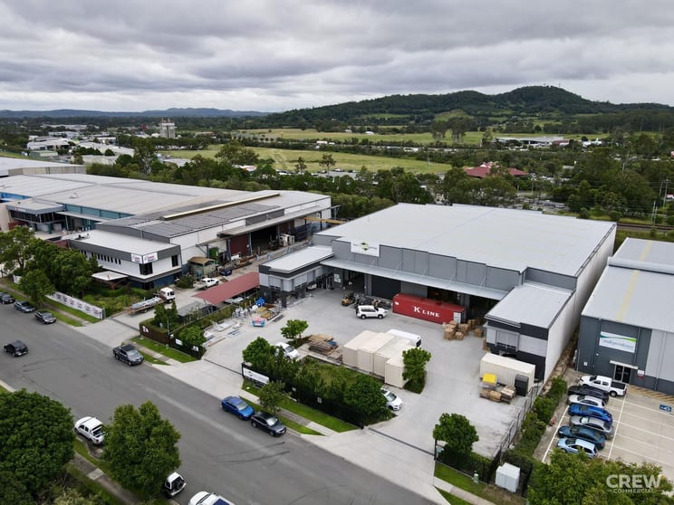 Click to view all images 2/13 Access Avenue Yatala QLD 4207 - Image 2