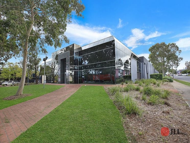 Click to view all images Regents Park NSW 2143 - Image 1