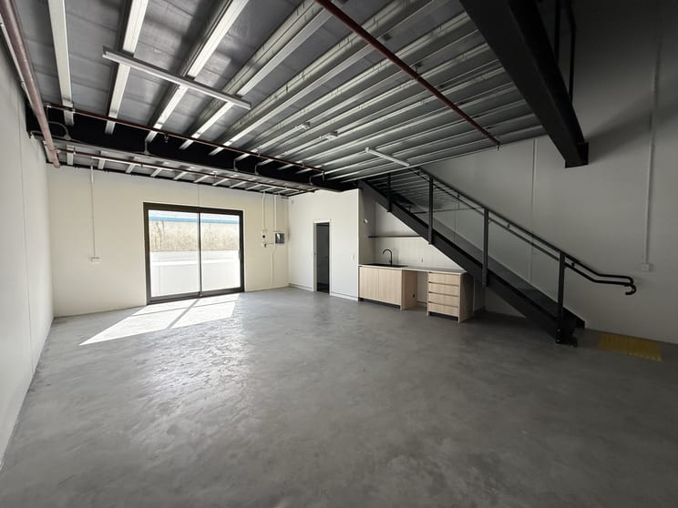 Click to view all images 106/515 Olsen Avenue Southport QLD 4215 - Image 3