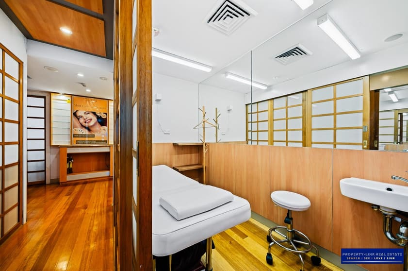 Click to view all images SHOP 13/74-76 RAWSON STREET Epping NSW 2121 - Image 1