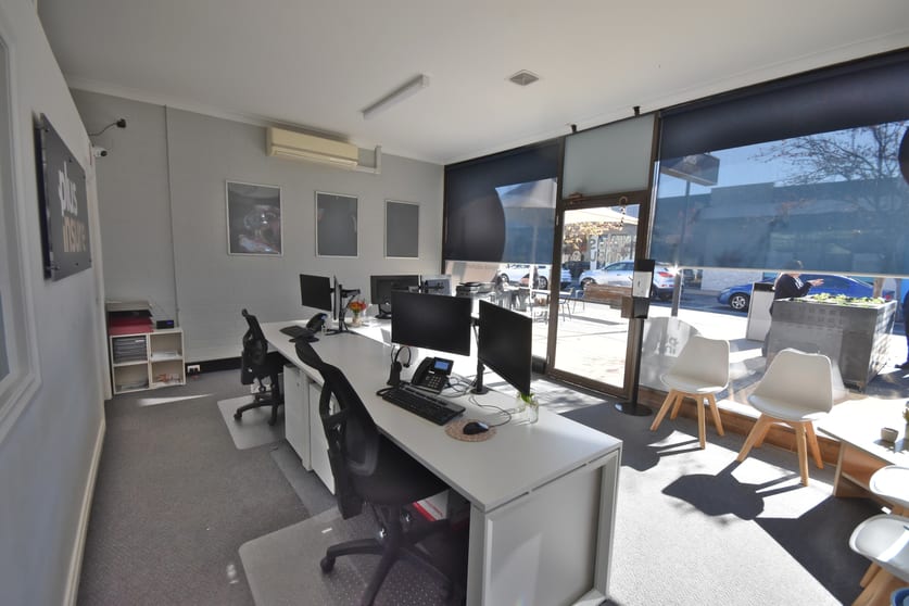 Click to view all images 6/137 High Street Wodonga VIC 3690 - Image 3