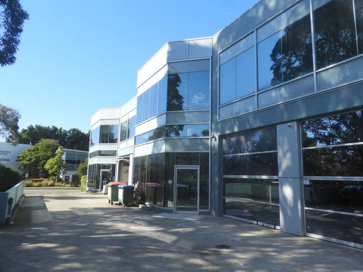 Click to view all images Unit 3/12 Chaplin Drive Lane Cove NSW 2066 - Image 3