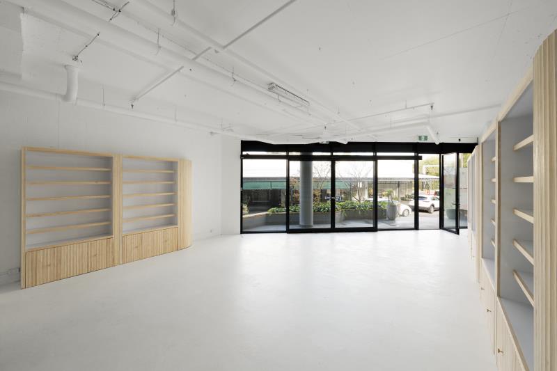 Click to view all images 2B Kingsway Armadale VIC 3143 - Image 3