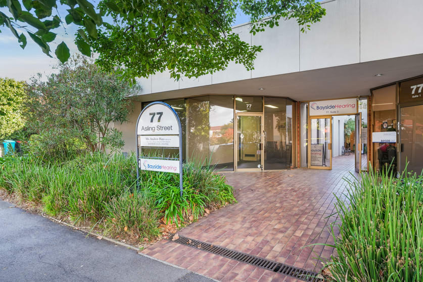 Click to view all images 2/77 Asling Street Brighton VIC 3186 - Image 1