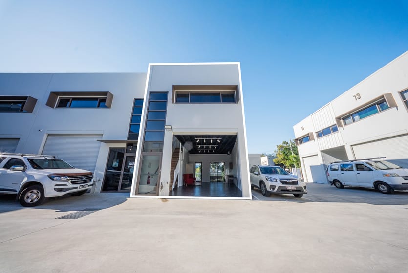 Click to view all images 1/46 Junction Road Burleigh Heads QLD 4220 - Image 3