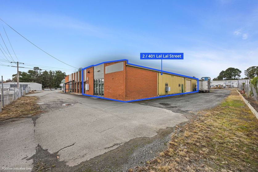 2/401 Lal Lal Street Canadian VIC 3350 - Image 3