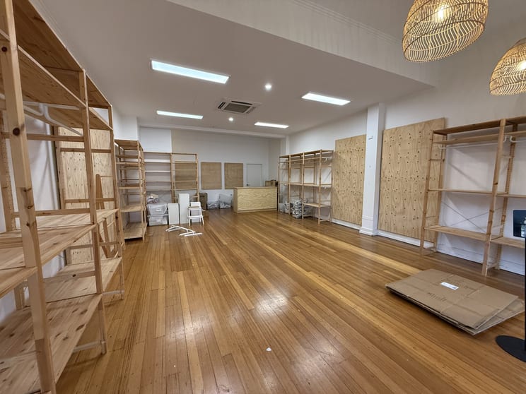 Click to view all images 259 Lower Heidelberg Road Ivanhoe East VIC 3079 - Image 2